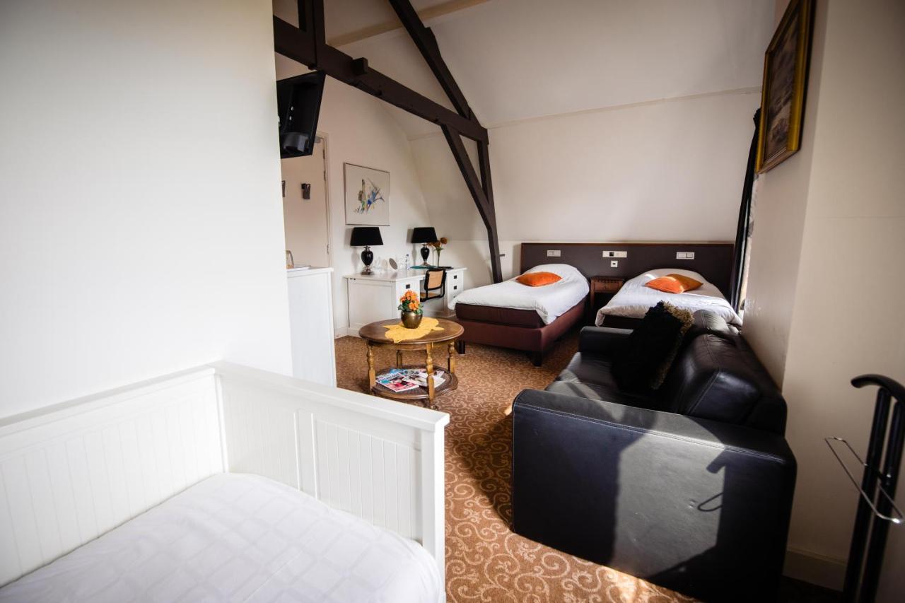 Hotel De Reiziger Ottersum エクステリア 写真