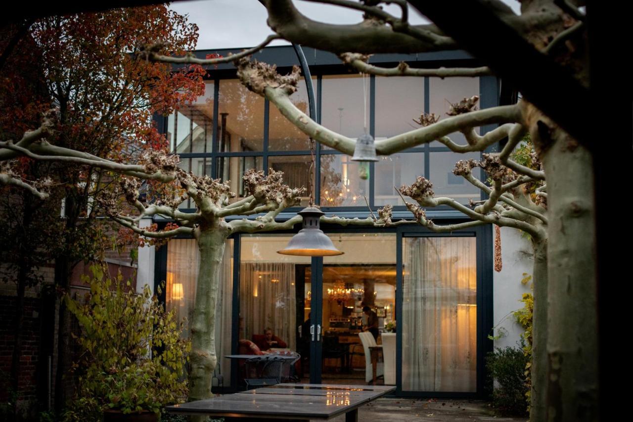 Hotel De Reiziger Ottersum エクステリア 写真
